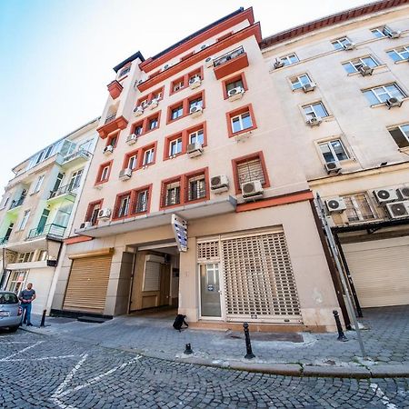 Sofia Downtown Life Apartment Екстер'єр фото